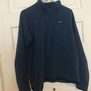 Men’s blue Patagonia quarter zip pull over